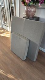 2 all weather tuinkussens 60x60 en 100x100, Tuin en Terras, Ophalen, Zo goed als nieuw