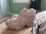 Steve Madden Snackers Lichtroze - Zo goed als nieuw, Kleding | Dames, Schoenen, Steve Madden, Ophalen of Verzenden, Roze, Sneakers of Gympen