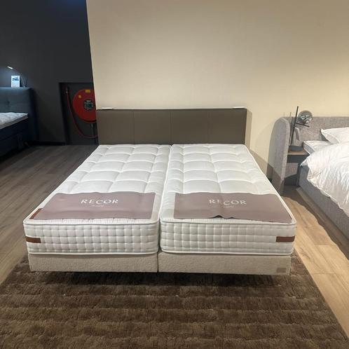 Boxspring Recor Lily Verstelbaar - 180x210cm, Huis en Inrichting, Slaapkamer | Bedden, Nieuw, Tweepersoons, 180 cm, 210 cm, Stof