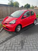 Leuke Toyota Aygo 1.0 12V Vvt-i 5DRS 2007 Rood, Auto's, Toyota, Voorwielaandrijving, 4 stoelen, 68 pk, Origineel Nederlands