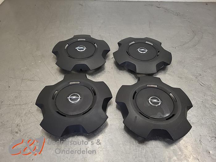 Wieldop set van een Opel Vivaro, Gebruikt, -, -, Ophalen of Verzenden