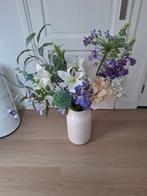 Kunstbloemen boeket incl prachtige vaas, Huis en Inrichting, Woonaccessoires | Kunstplanten en Kunstbloemen, Ophalen, Zo goed als nieuw