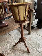 2 Noten plantenstandaards + een koperen ketel €50, Antiek en Kunst, Antiek | Koper en Brons, Ophalen, Koper