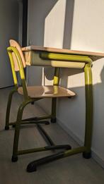 School bureau met bijpassende stoel, Kinderen en Baby's, Kinderkamer | Tafels en Stoelen, Ophalen, Zo goed als nieuw, Tafel(s) en Stoel(en)