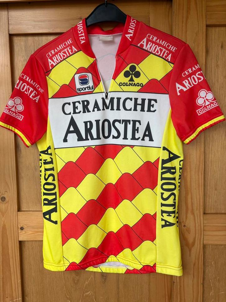 Vintage 90s Italiaans team Ceramiche Ariostea colnago shirt, Fietsen en Brommers, Fietsaccessoires | Fietskleding, Gebruikt, Heren
