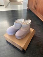 UGG Classic Mini Pumped Molded Boot Grijs 40,5, Kleding | Dames, Schoenen, Ophalen of Verzenden, Zo goed als nieuw, Grijs, Lage of Enkellaarzen