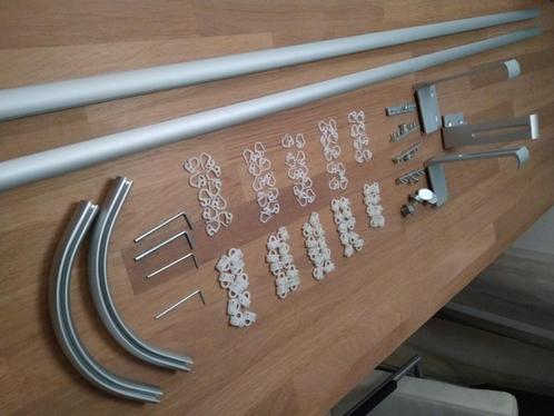 Ikea Kvartal gordijn rail aluminium grijs, 274 cm, Huis en Inrichting, Stoffering | Gordijnen en Lamellen, Zo goed als nieuw, 200 cm of meer