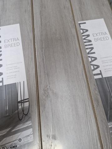 Grand Oak Grey laminaat bij ons € 18,95 per m²!! beschikbaar voor biedingen