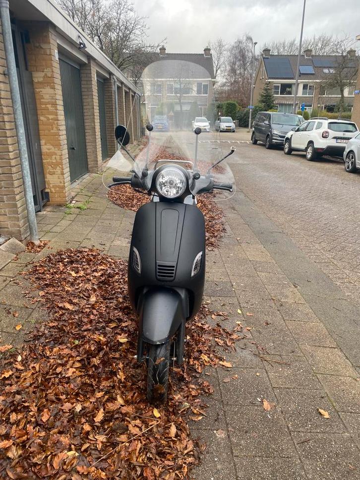 Senzo rivalux 2017, Fietsen en Brommers, Snorfietsen en Snorscooters, Gebruikt, Overige merken, Benzine, Ophalen of Verzenden