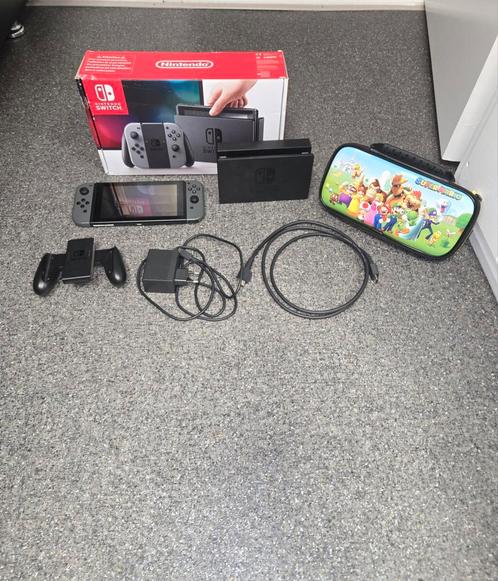 Nintendo Switch (v1), Spelcomputers en Games, Spelcomputers | Nintendo Switch, Zo goed als nieuw, Switch Original, Ophalen