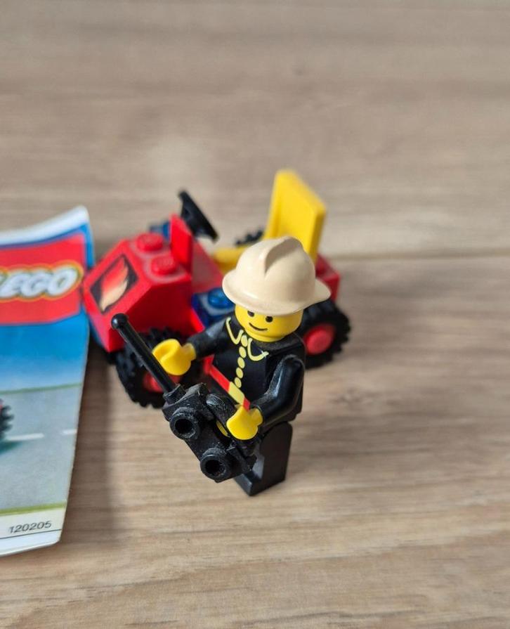 Vintage lego. 6611. Brandweer autootje., Kinderen en Baby's, Speelgoed | Duplo en Lego, Gebruikt, Lego, Complete set, Ophalen of Verzenden