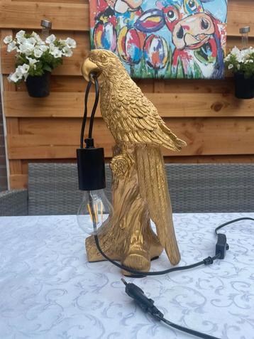 Papagaai lamp voor dressoir, tafel, decoratie goud kleur beschikbaar voor biedingen