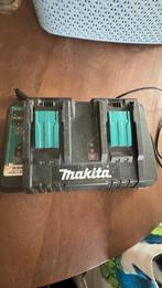 Makita DC18RD Duolader, Ophalen of Verzenden, Gebruikt