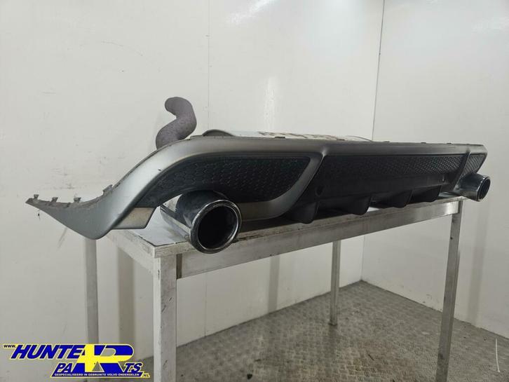 R-Design Diffuser + Uitlaat V60/S60 ('10-'18) 31323148, Auto-onderdelen, Carrosserie en Plaatwerk, Volvo, Gebruikt, Ophalen of Verzenden