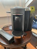 Nespresso Apparaat + Peru Organic Capsules +Fortado Capsules, Espresso apparaat, Ophalen of Verzenden, Zo goed als nieuw, 1 kopje