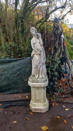 mooi antiek tuinbeeld op sokkel!!, Ophalen, Gebruikt, Metaal, Overige typen