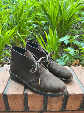 Clarks Desert boot 41 zgan chocolate bruin donker beschikbaar voor biedingen