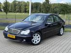 Mercedes-Benz C-klasse 180 K. Classic elegance, airco, cruis, Auto's, 1385 kg, Gebruikt, Blauw, 1796 cc