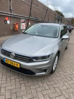 Volkswagen Passat 1.4 TSI Phev 218pk 6-DSG 2015 Grijs., Auto's, Stof, Zwart, Plug-in hybride, 1600 kg