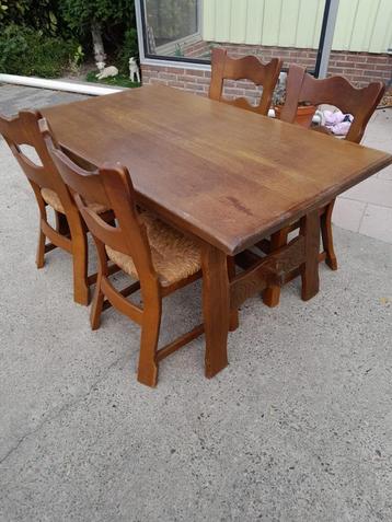 Eiken eethoek met 4 stoelen beschikbaar voor biedingen