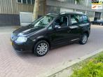 Volkswagen Touran 2.0-16V FSI Highline * Automaat * Airco *, Stof, Gebruikt, Zwart, Zwart
