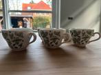 6 gave koffie/theekopjes+gebaksschoteltjes,Churchill England, Huis en Inrichting, Keuken | Servies, Ophalen of Verzenden, Zo goed als nieuw