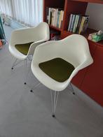 Vitra Eames DAR stoelen, Huis en Inrichting, Stoelen, Ophalen, Kunststof, Gebruikt, Twee