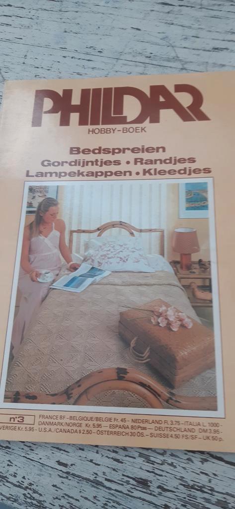 Phildar Hobbyboek nr 3 Haakpatronen van kleedjes, gordijnen, Hobby en Vrije tijd, Breien en Haken, Gebruikt, Haken, Patroon of Boek