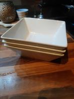 3 diepe borden, Huis en Inrichting, Keuken | Servies, Ophalen of Verzenden, Zo goed als nieuw, Overige stijlen, Bord(en)