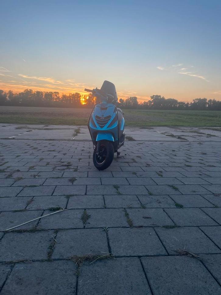 Piaggio Zip 4T 50cc - 2020, Fietsen en Brommers, Scooters | Piaggio, Zo goed als nieuw, Overige modellen, Maximaal 45 km/u, Benzine