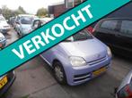 Daihatsu Cuore 1.0-12V Sporty airco st bekr elek pak nap, Auto's, Daihatsu, Overige kleuren, 4 stoelen, Origineel Nederlands, 989 cc