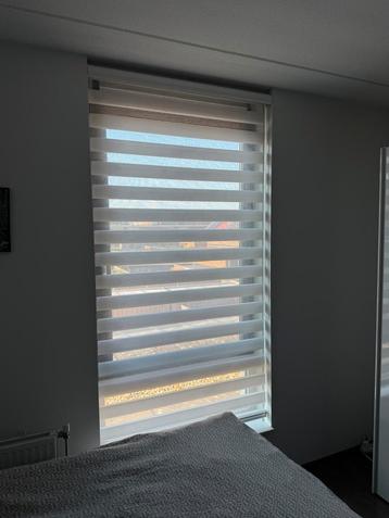 Witte duo rolgordijn zgan!! beschikbaar voor biedingen