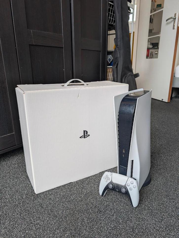 Playstation 5 Disk | 1 Controller | GTA V, Spelcomputers en Games, Spelcomputers | Sony PlayStation 5, Zo goed als nieuw, Playstation 5