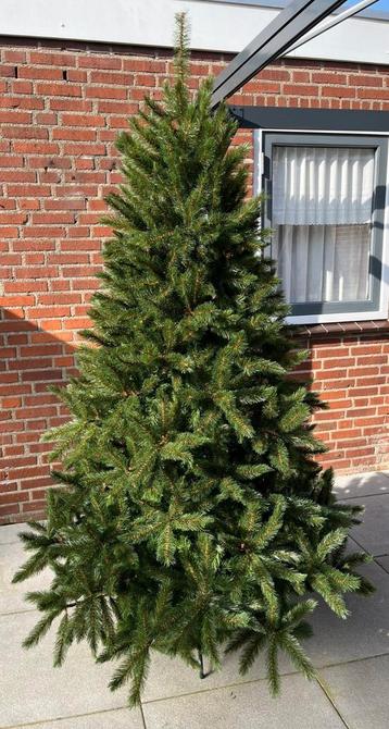 Kunstboom Forest Frosted Pine 215cm