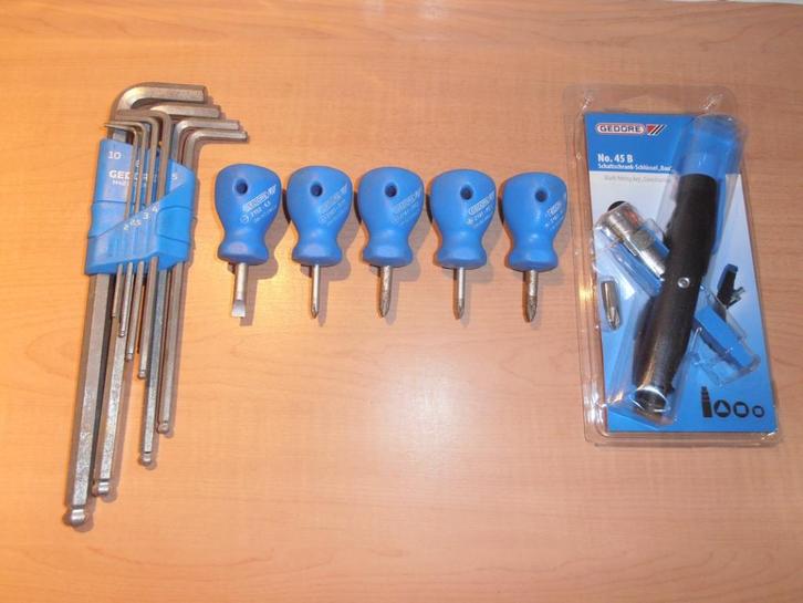 Zgan GEDORE gereedschap set., Doe-het-zelf en Verbouw, Gereedschap | Handgereedschap, Zo goed als nieuw, Ophalen of Verzenden