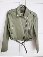 Groene Bikerjack Bershka Maat M, Maat 38/40 (M), Ophalen of Verzenden, Zo goed als nieuw, Jasje