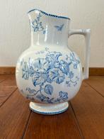 Antieke Aardewerk Waterkan met Blauw Bloemenmotief, Antiek en Kunst, Antiek | Servies los, Ophalen