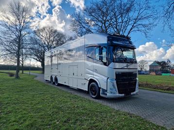 Volvo FH 540 Jong gebrukt 7 paards plus living pop-ot / pop- beschikbaar voor biedingen