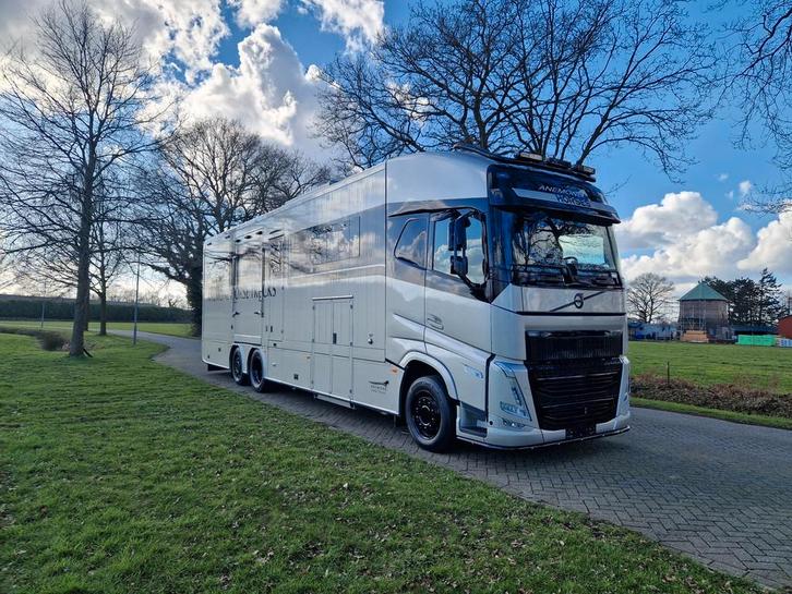 Volvo FH 540 Jong gebrukt 7 paards plus living pop-ot / pop-, Auto's, Vrachtwagens, Bedrijf, Adaptive Cruise Control, Airconditioning