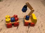 Houten takelwagen met magneet blokken, Ophalen of Verzenden, Zo goed als nieuw, Duw- of Trekspeelgoed