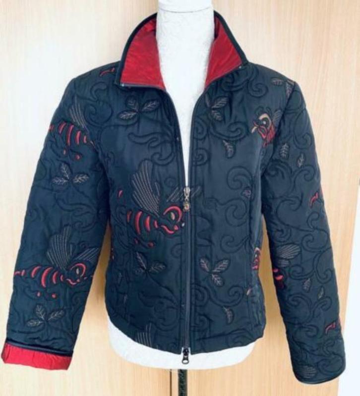 Licht gewatteerd jasje van Joseph Ribkoff maat 38 [v], Kleding | Dames, Jasjes, Kostuums en Pakken, Zo goed als nieuw, Jasje, Maat 38/40 (M)