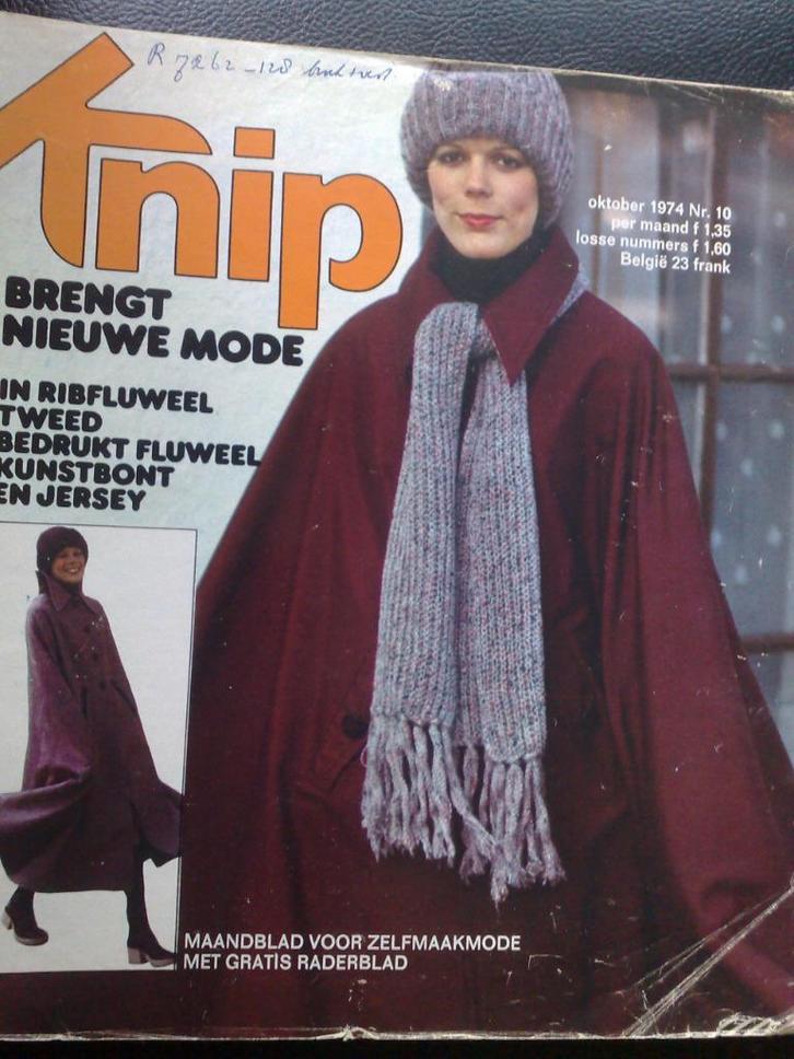 Knipmode zelfmaakmode Vintage nr. 10 oktober 1974, Hobby en Vrije tijd, Kledingpatronen, Gebruikt, Knipmode, Verzenden