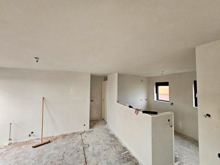 Stucadoor en schilders spoed bell naar 0686345690 24/7, Diensten en Vakmensen, Stukadoors en Tegelzetters, Stucwerk, Garantie