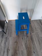 Blauw krukje opstapje trapje, Huis en Inrichting, Ophalen, Gebruikt, Hout