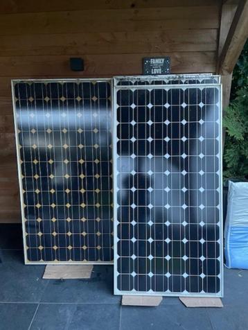 16 Zonnepanelen 185 WP (bieden per paneel)