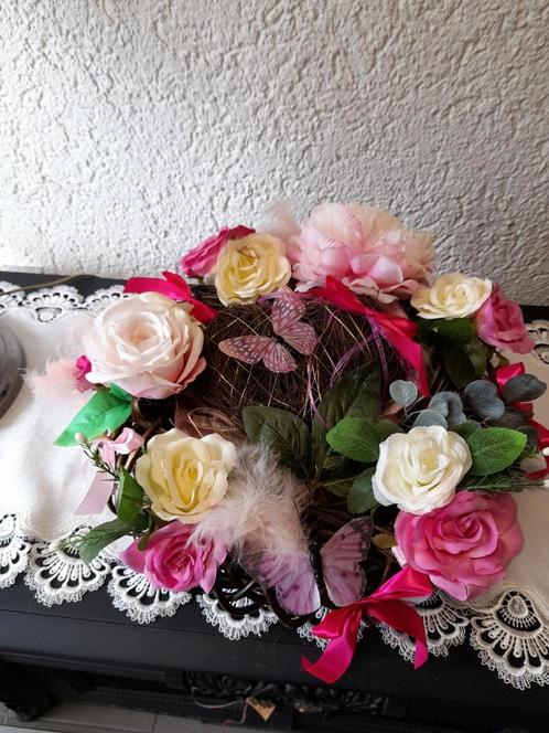 Mooie krans met zijde bloemen en hart ca 40 cm, Huis en Inrichting, Woonaccessoires | Kransen, Zo goed als nieuw, Ophalen of Verzenden