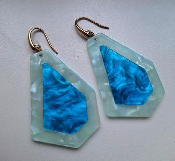 Oorbellen Miccy’s poolparty beschikbaar voor biedingen