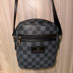 Louis Vuitton Schoudertas (NIEUW), Ophalen of Verzenden, Zo goed als nieuw, Zwart