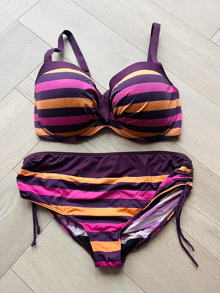 Prima Donna Swim Bikini 80F/42 Punch (LEES BESCHRIJVING), Kleding | Dames, Badmode en Zwemkleding, Gedragen, Bikini, Paars, Ophalen of Verzenden