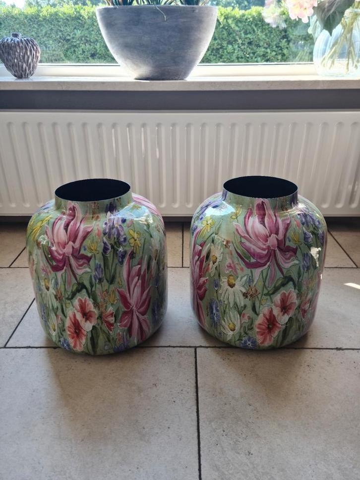 Vazen van Veria, 34x39 cm, Huis en Inrichting, Woonaccessoires | Vazen, Nieuw, Overige kleuren, Minder dan 50 cm, Overige materialen